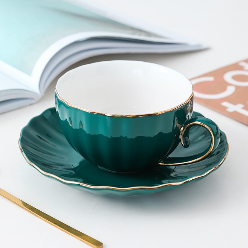 Rosa søt porselenskopp og tallerken keramikk enkle tesett moderne kaffekopper tazas para cafe: Grønn