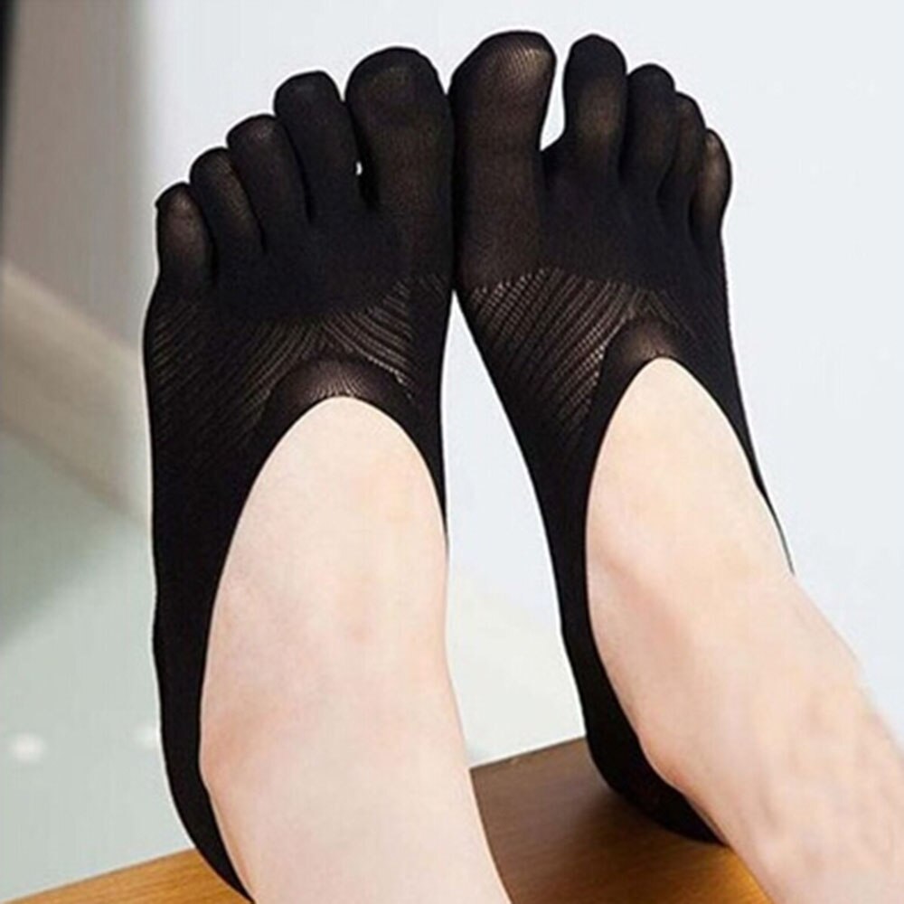 5 kleur Mode Vrouwen Grappig Streep Teen Sokken Regenboog Katoen Vijf Vingers Sokken Casual Zachte Sokken Met Tenen Kleurrijke sokken: black