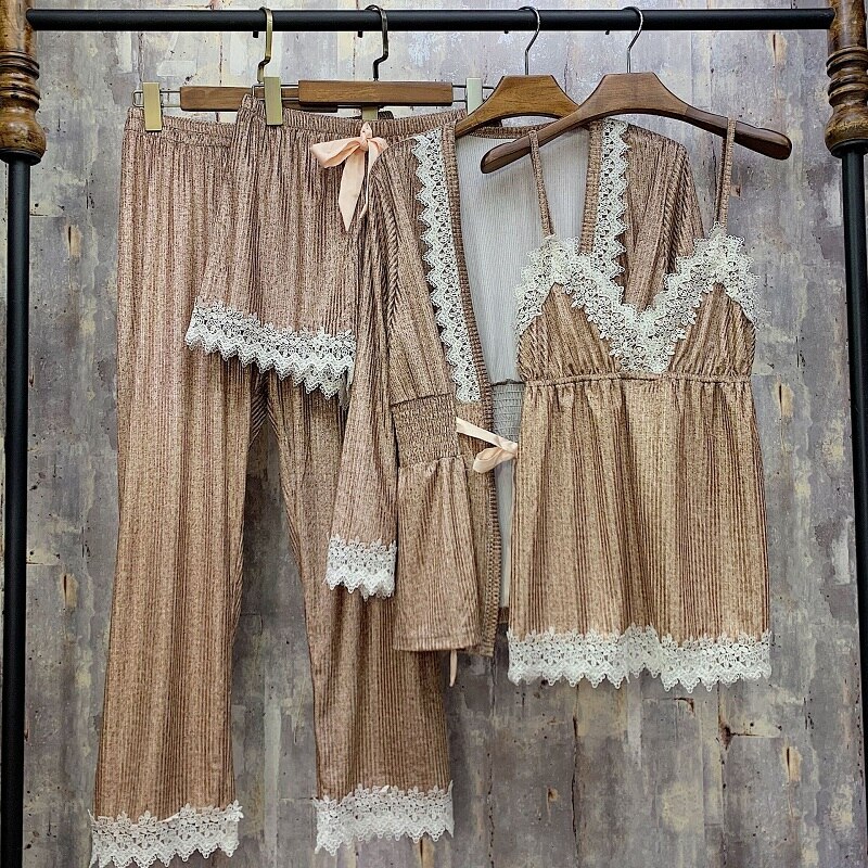 De vierdelige herfst- en winterpyjama's, comfortabele en sexy kanten pyjama's voor thuis, nachtkleding: Khaki