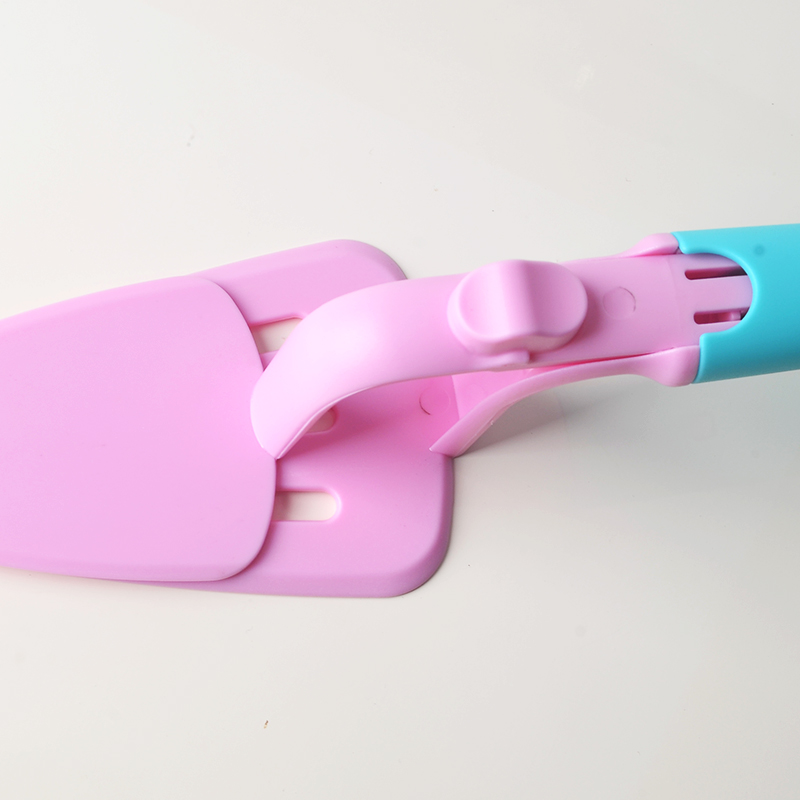Rosa plast tårtspad enkel och lättanvänd kakskär värmebeständig kökstårtspatel