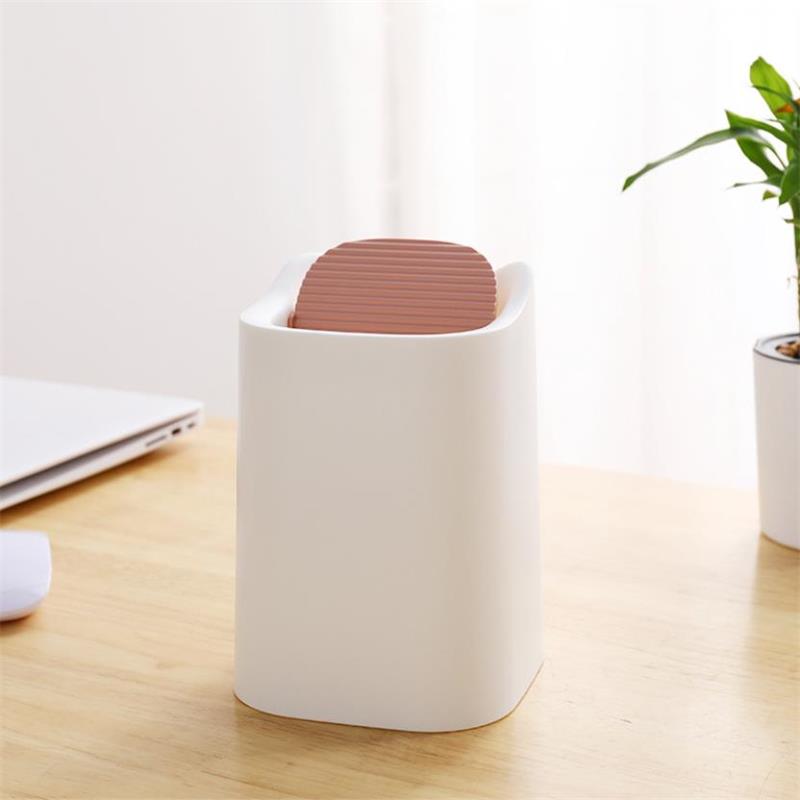 Mini-poubelle de bureau, table de maison, fournitures de bureau en plastique, poubelle de bureau, poubelle de voiture, petite poubelle: Blanc