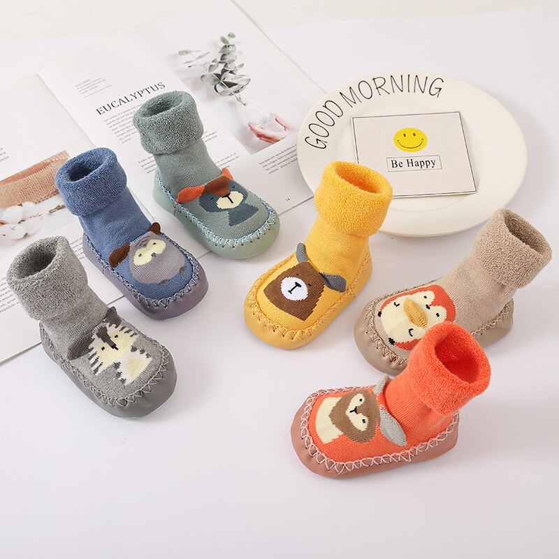 Bambino Calzini E Calzettoni con Suole In Gomma per I Più Piccoli Bambini Calzini E Calzettoni Del Bambino Ragazzi Scarpe Calzino di Spugna Caldi Addensare Pantofole Per Bambini Della Ragazza di Inverno