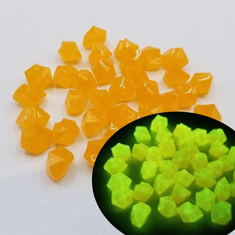 300 stuks/pak donkerkleurige decoratieve buitenaquarium viskom stenen lichtgevende kleine stenen tuindecoratie lichtgevende steen*^*: Oranje
