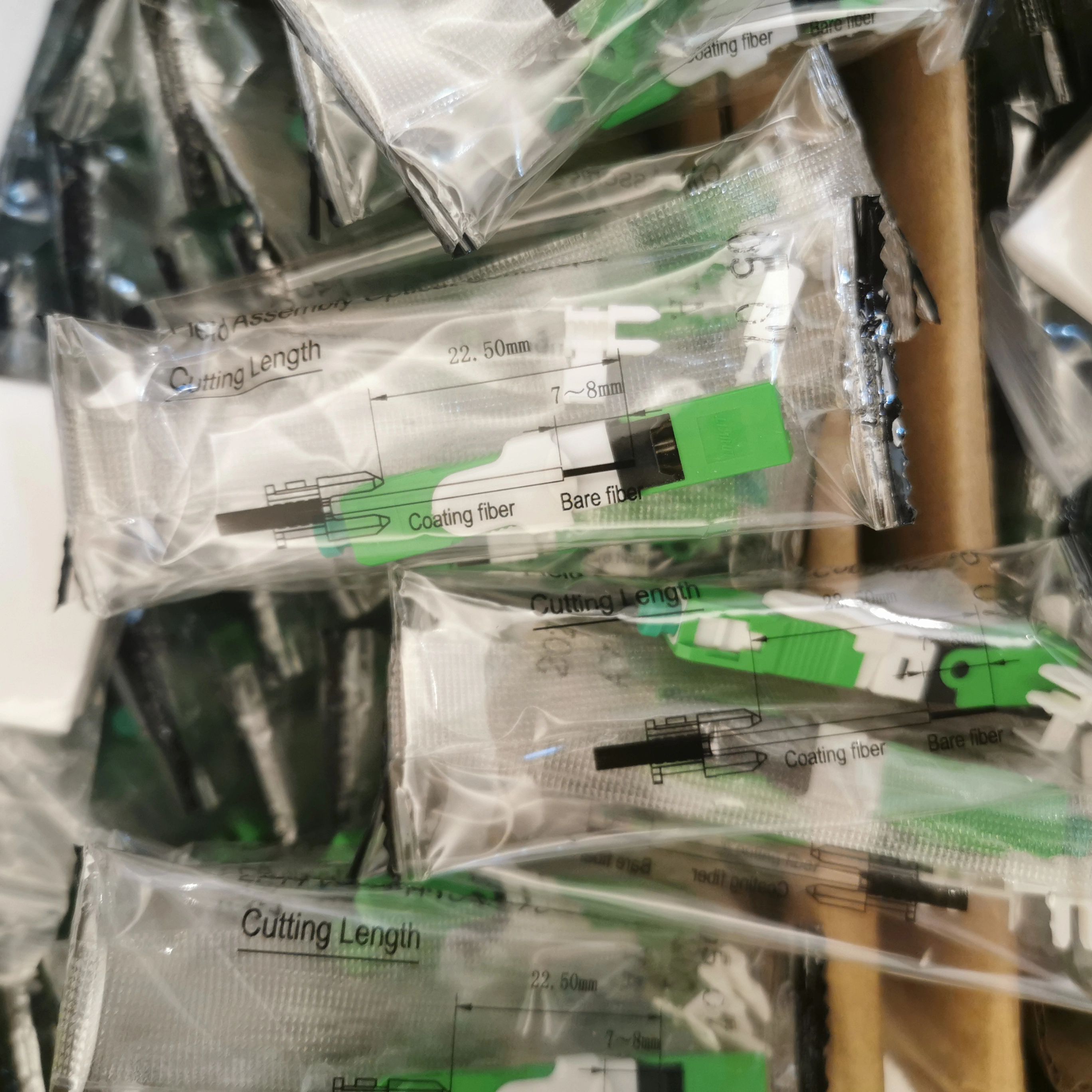 ESC250D Fast Connector SC UPC APC Fiber Optic Quick Connector FTTH Tool Kit For Fiber Optic Monomodo Network Installation