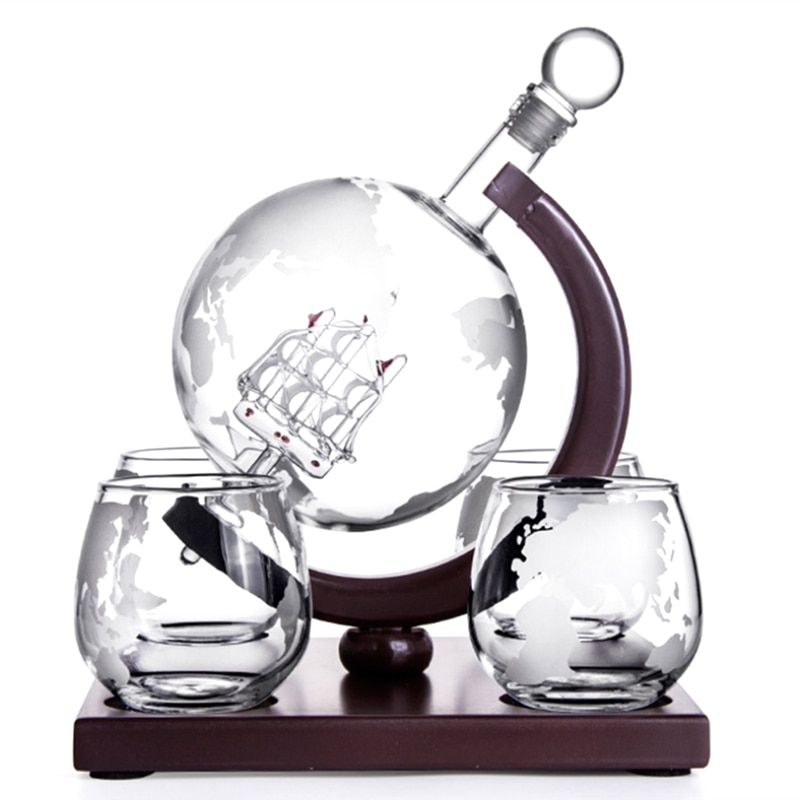 Etched Whiskey Globe Decanter Set,with 4 Etched Globe Whisky Glasses