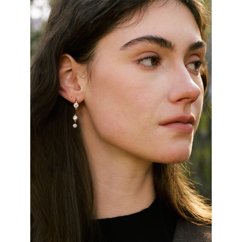 Yhpup roestvrijstalen oorbellen met glanzende zirkonia steentjes, verguld met goud en platina pvd, delicate chique sieraden, aanbevolen.