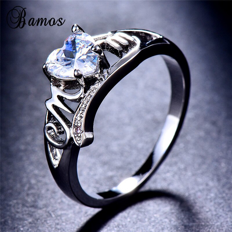 Luxus Weiblichen Liebe Herz Ring Romantische MOM Brief Engagement Ring Mutter der Tag Silber Farbe Hochzeit Ringe Für Frauen