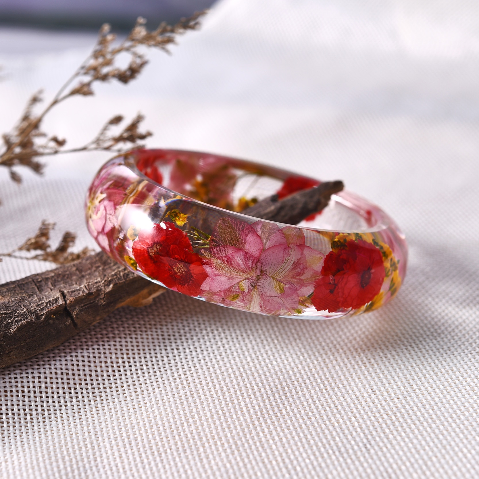 KCALOE Dried Flower Resin Bangles Bracelet For Women Real Baby's Breath Brazilian Star Chrysanthemum Inside Vintage Jewelry