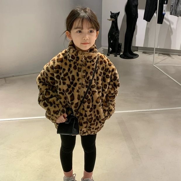 Børnetøj drenge piger frakke furry leopard print plus fløjl tyk vinter koreansk kort jakke: Størrelse 150