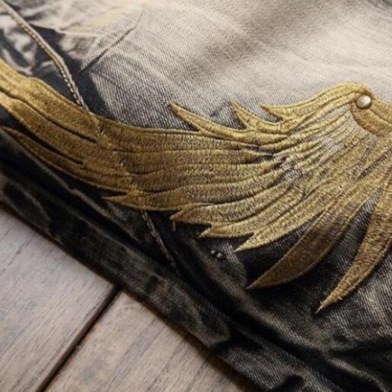 Summer Mens Retro Jeans Ripped Hole Male Slim Fit Denim Trousers Embroidery Wings Biker Jeans Pants Plus Size 42