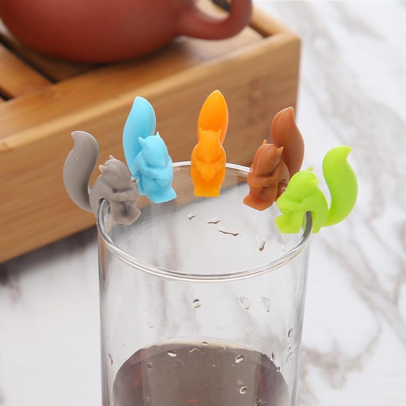 1 Pcs Silicone Tea Infuser Squirrel Device Tea Bag Hanging Snail Mug Cup Clip Label Party Year Supplies