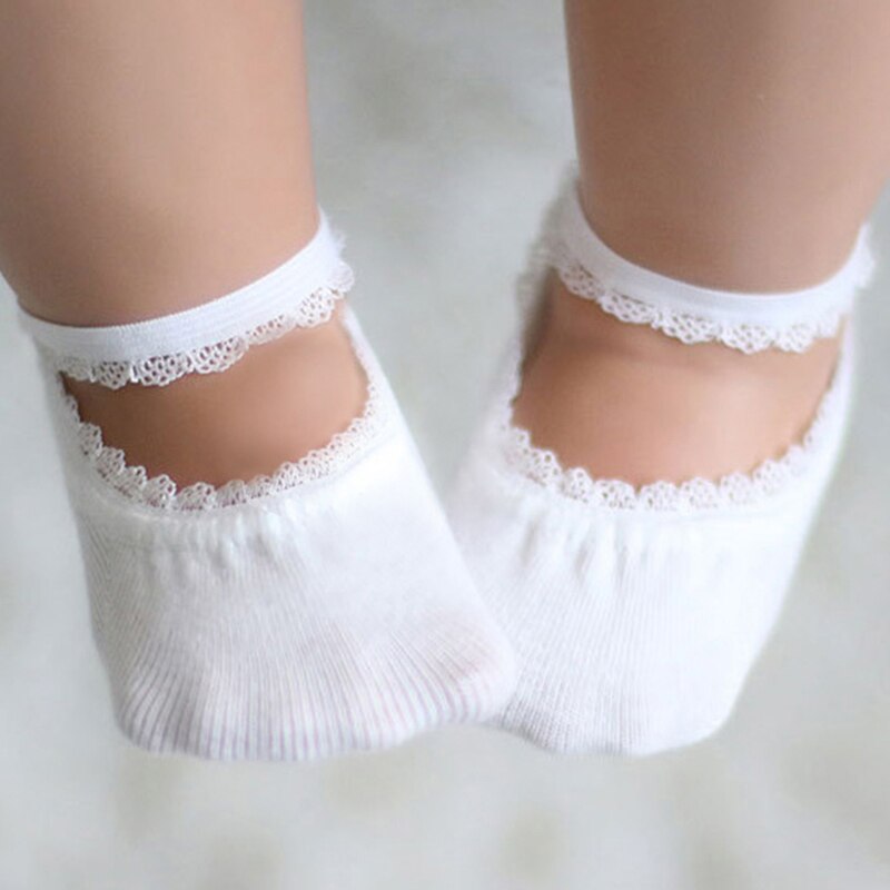Verão rendas bebê meias cor sólida anti-deslizamento meias da menina do bebê com solas de borracha crianças macio algodão sapatos meias: style 1 white