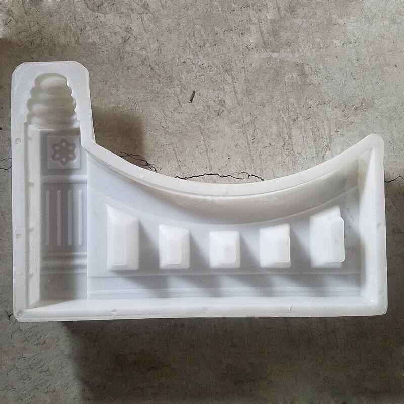 1pcs 61x41cm Concrete Fence Mold Garden Flower Pool Plastic Mold Brick Courtyard Rectangle Antique Flower Pond Paving Molds DIY