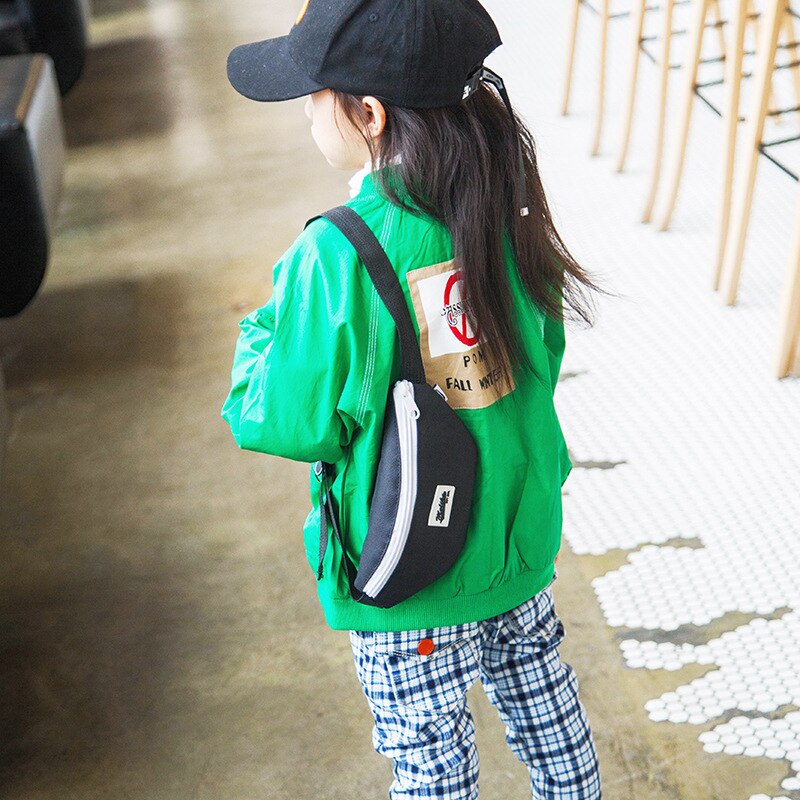 Children's Messenger Bag Small Pocket Chest Bag Sports Shoulder Bag Accessories Pack for Boys and Girls