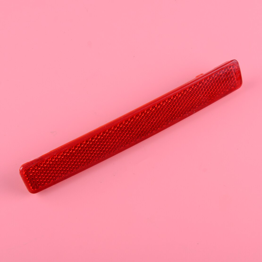 beler Red Car Right Rear Bumper Reflective Marker Lamp Light Reflector Fit For VW T5 2003-2005 2006 2007 7E0 945 106C