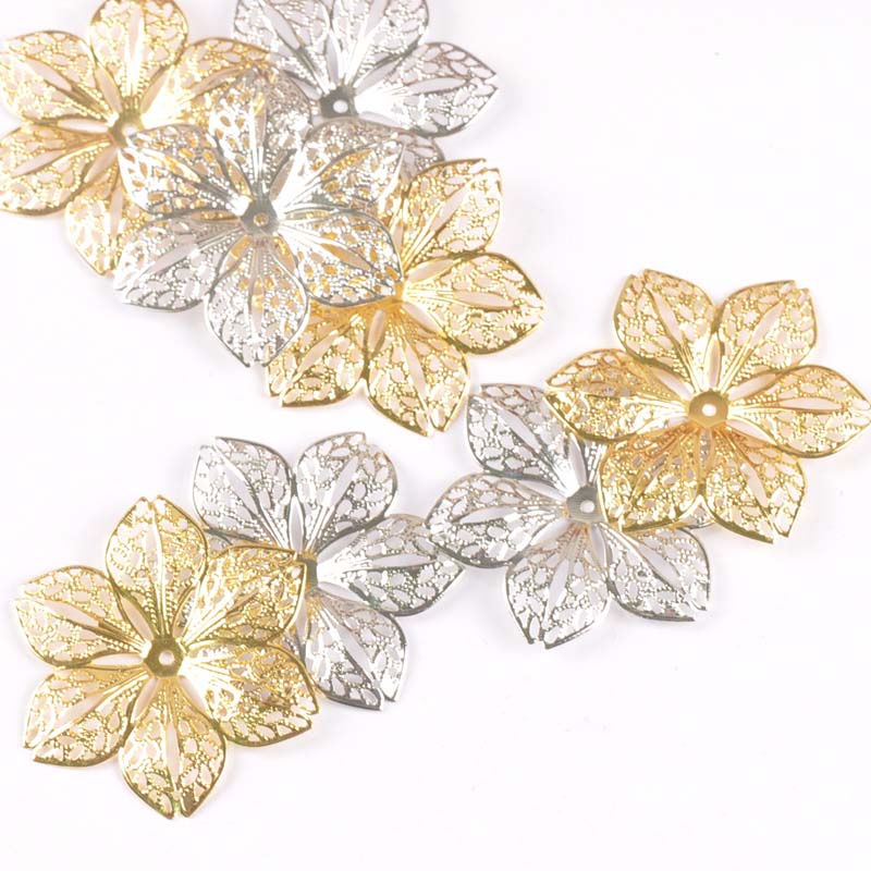 10 Uds. De Artesanía de Metal de flores huecas, envolturas de filigrana, conectores para pendientes, fabricación de joyas, accesorios de decoración para álbum de recortes, 43mm, ykl0782
