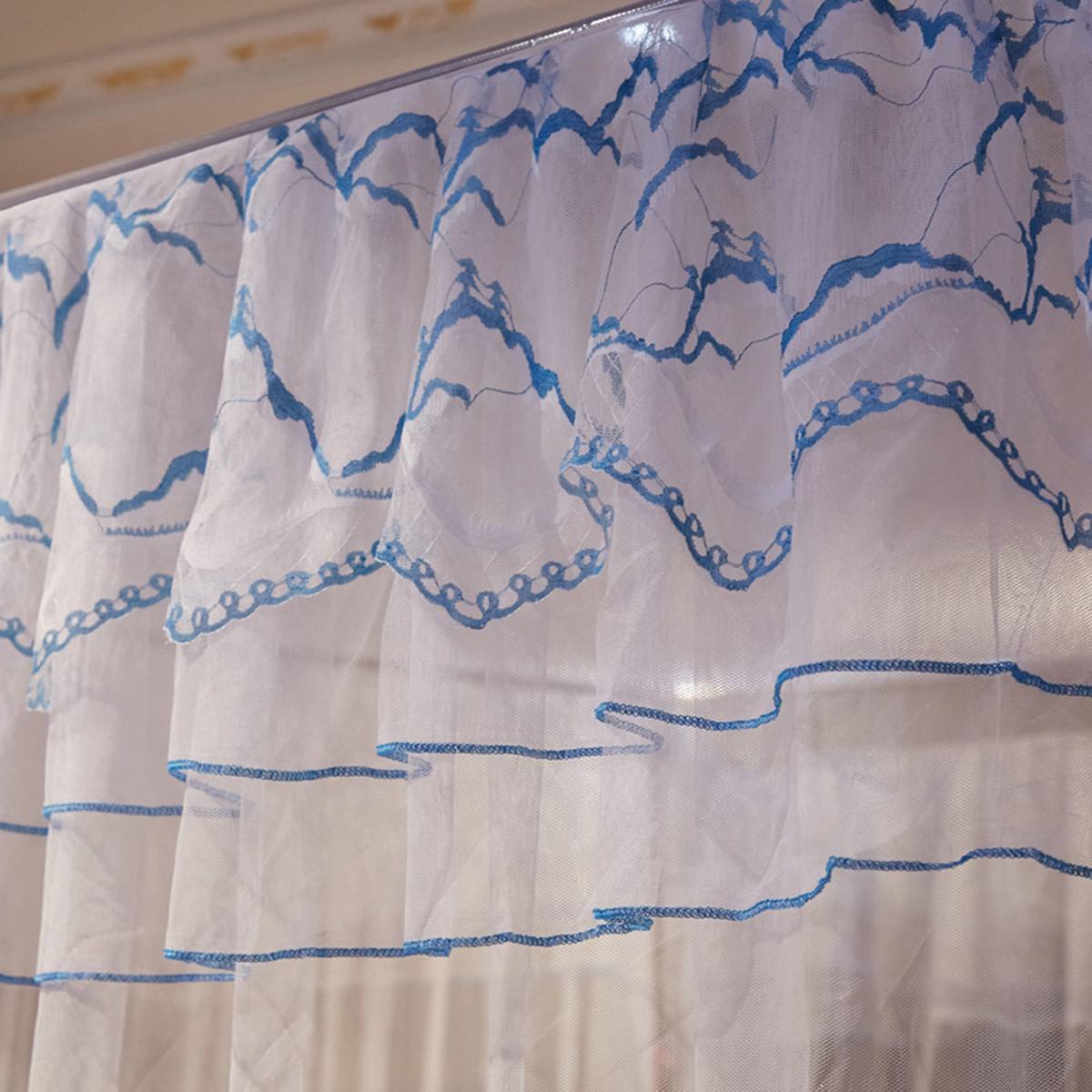 Mosquito Net Romantic Lace Bed Canopy Nets Three-door Bed Curtain Home Textiles Decor Without Frame