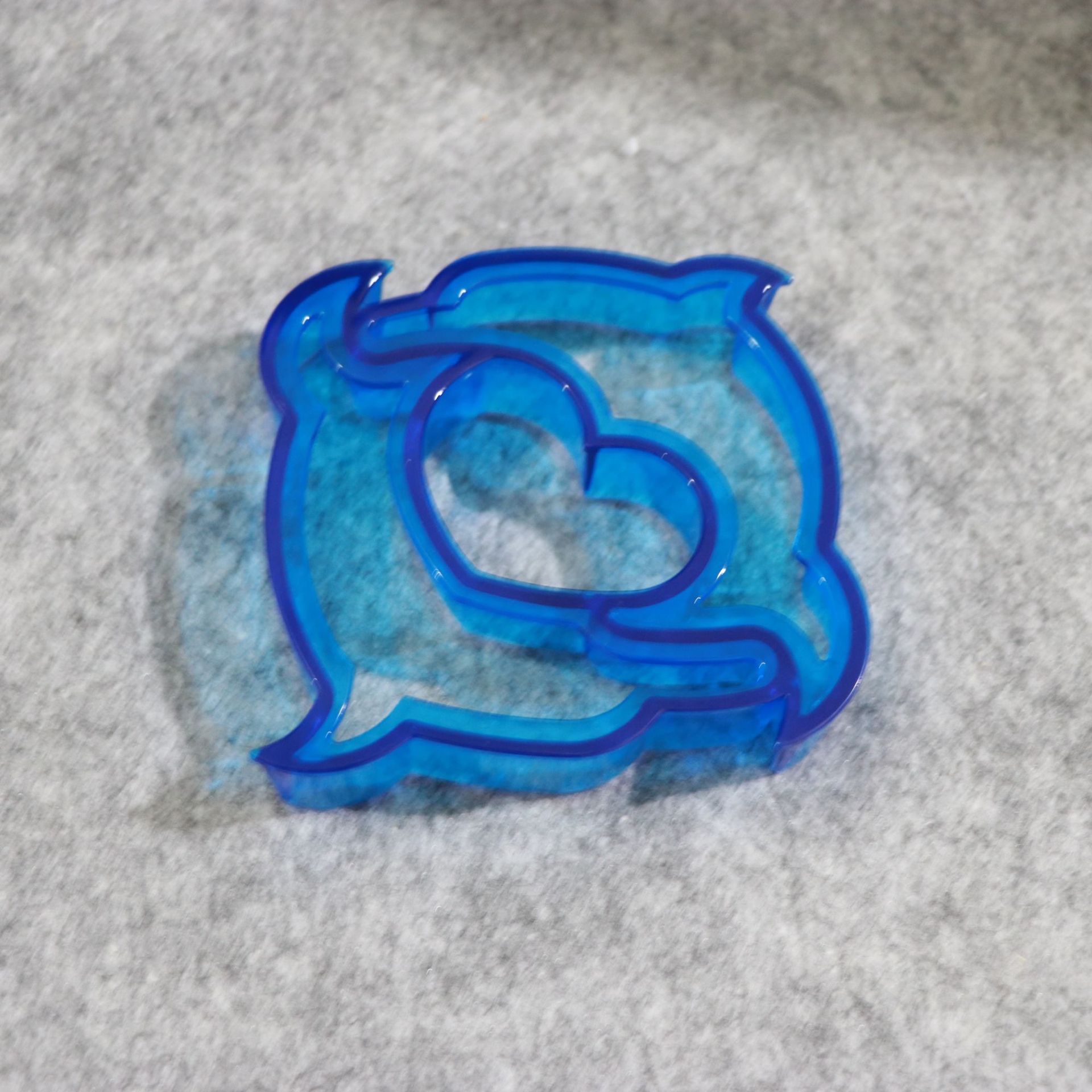 Molde cortador de sándwich para niños, cortador de galletas, tostadas, prensas de pan para hornear, fiambrera, DIY, forma bonita: Dolphin 32g