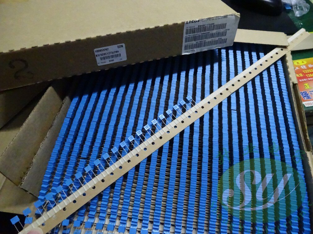 20PCS EPCOS B32529C1273J 27UF 100V PCM5 B32529 273/100V 0.027 uf/100 v p5mm 27NF 100VDC 100V27NF 27nJ100