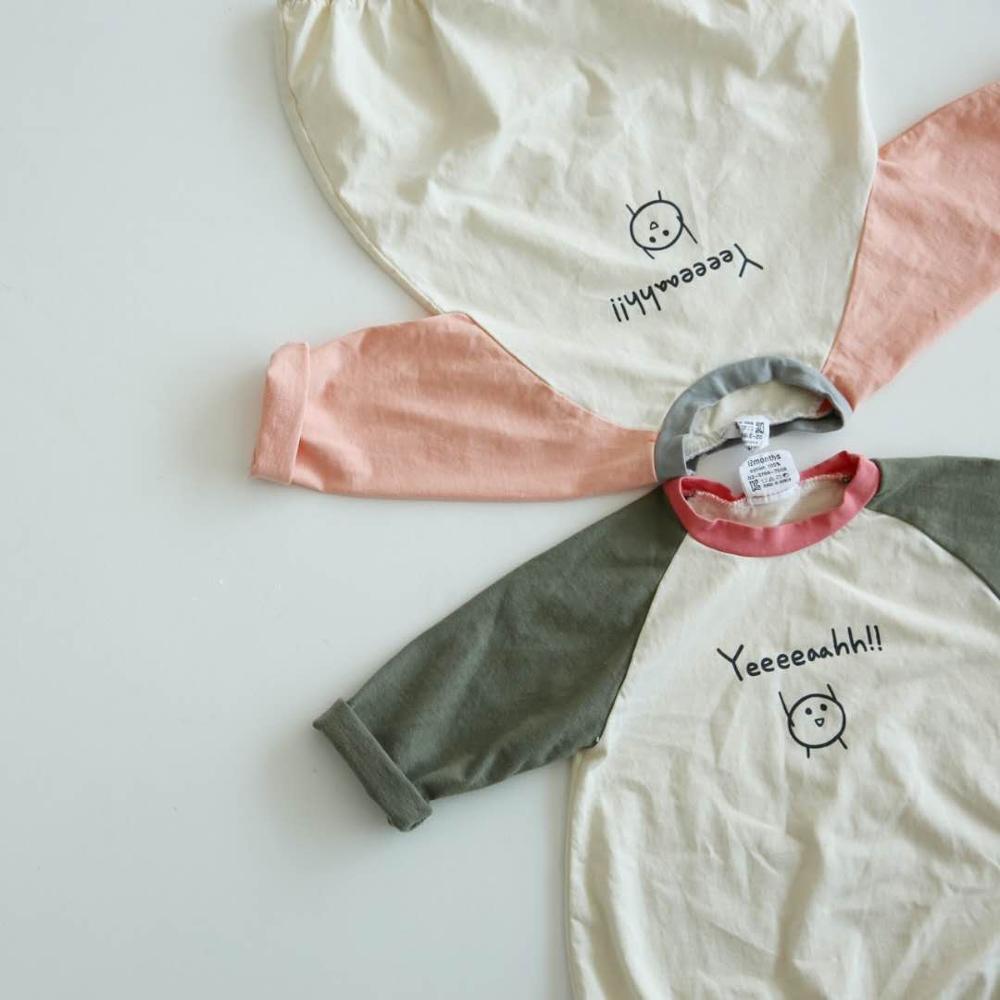 INS baby T-shirt boys and girls baby hit color casual letters simple loose top basic spring and autumn romper