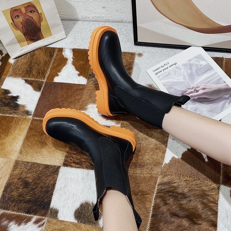 2020 botas femininas de couro marca outono inverno quente botas curtas sapatos de plataforma à prova dwaterproof água antiderrapante meados de bezerro botas mujer