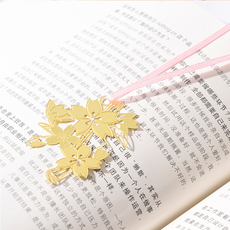 Sakura Metal Hollow Bookmark Chinese Stijl Kersenbloesems Bladwijzers Boek Map Kantoor Schoolbenodigdheden Briefpapier