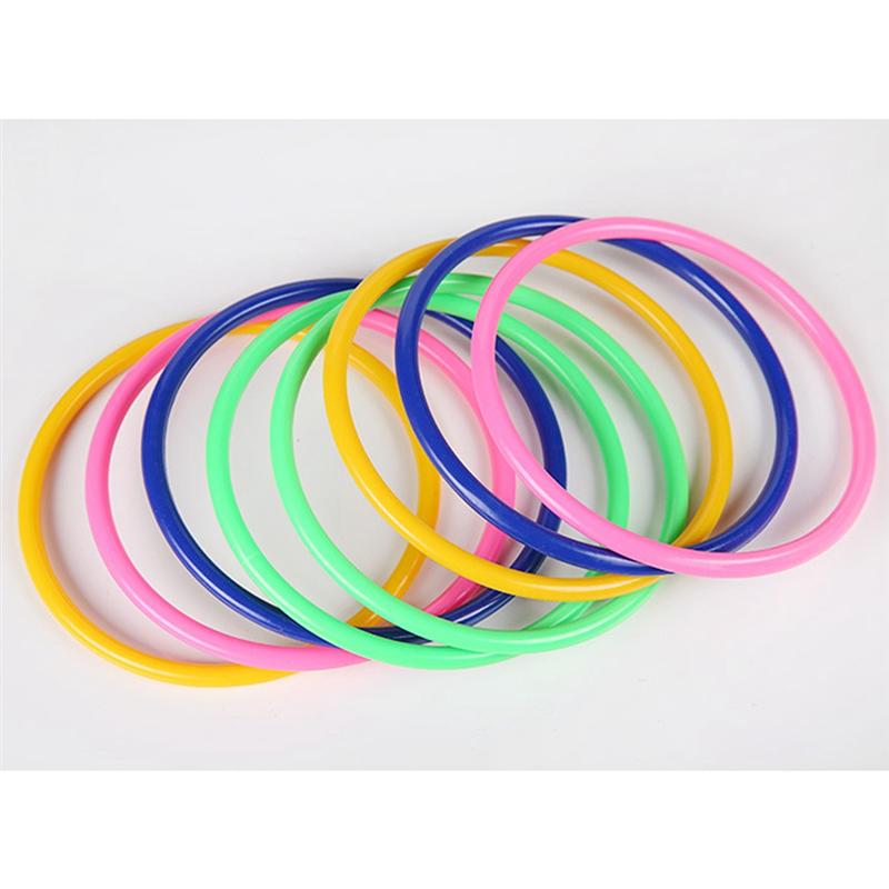 12pcs Plastic Toss Rings Kids Ring Toss Game for Carnival Garden Backyard Outdoor Games (Random Color) 8cm