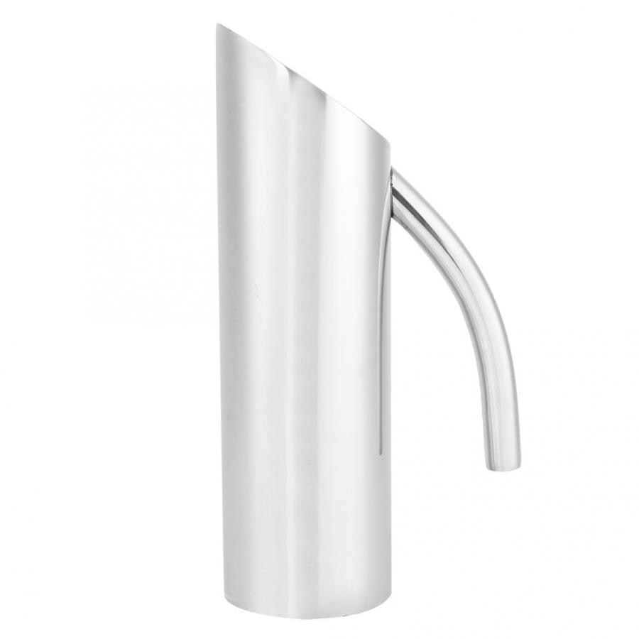1.6L Large Stainless Steel Water Pitcher Cold Water Bottle Jug Drinks Jar Juice Container for Bar KTV Restaurant