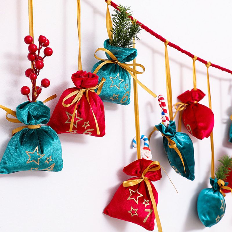 24 Days Countdown Christmas Advent Calendar Ornament Candy Bags Hanging Party Decorations for Kids