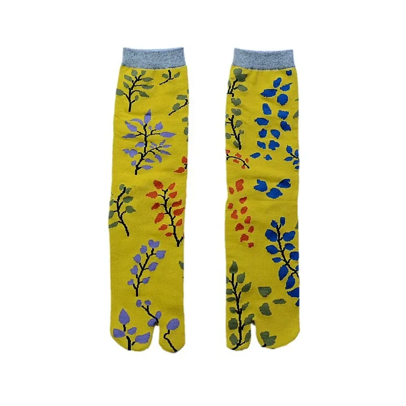 Colorful Cartoon Combed Cotton Women's Two Toe Socks Grapes Waves Carp Japanese Harajuku Funny Cute Sandals Tabi Socks Sokken: Silver