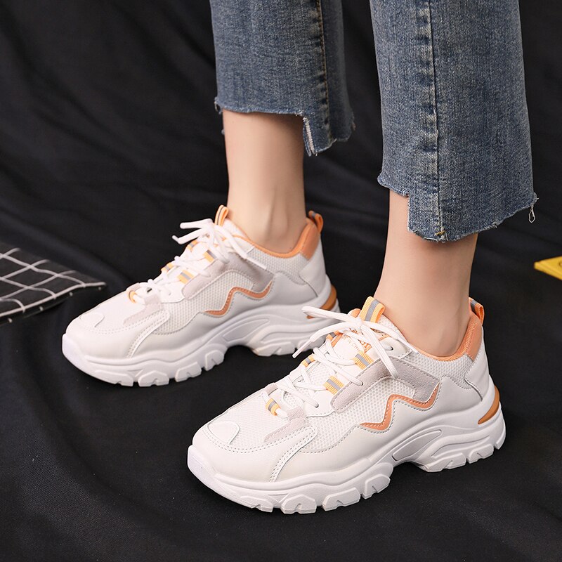 Zapatillas de deporte transpirables de suela gruesa para mujer, zapatos de papá blancos, zapatillas de plataforma coreanas de primavera, tenis para mujer