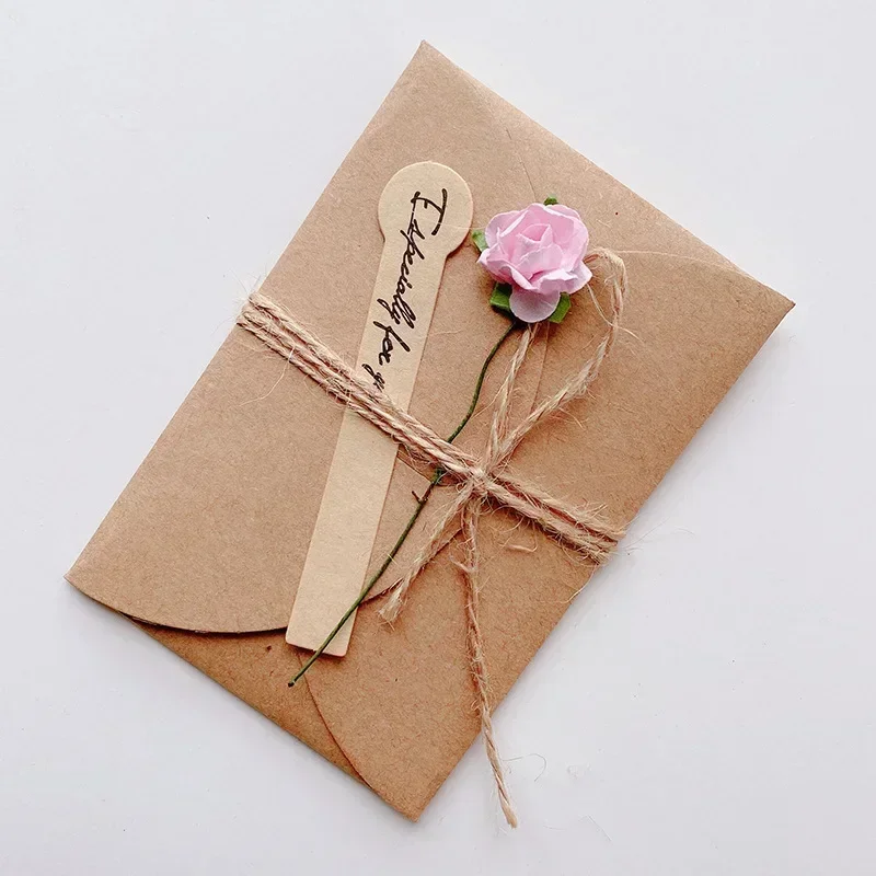 5pcs Mini Flower Envelopes with Paper Card Vintage Envelopes DIY Kawaii Christmas Party Postcards Invitation Cards Cover: Burgundy