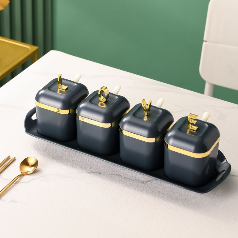 3/4Pcs Plastic Kruiden Tank Keuken Zout Shaker Opslag Organisatie Gereedschap Spice Container Bus Set Familie Spice Organisator: 4Grids-Gray