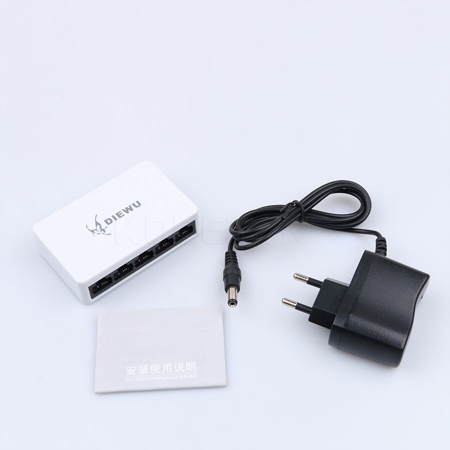 High Performance 5 Ports Network Switch 10/100Mbps Fast Switch LAN Ethernet Network Switch Adapter with EU/US Power Supply