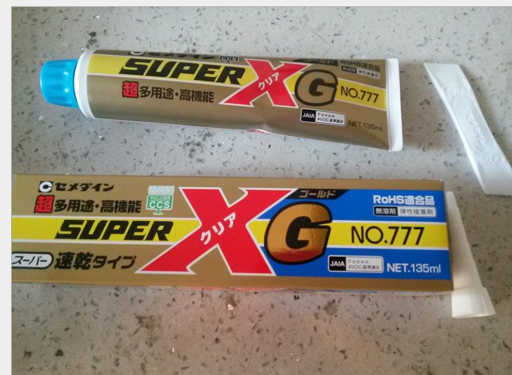 Cemedine Superxg NO.777 Sneldrogende Transparant Wit Zwart Lijm