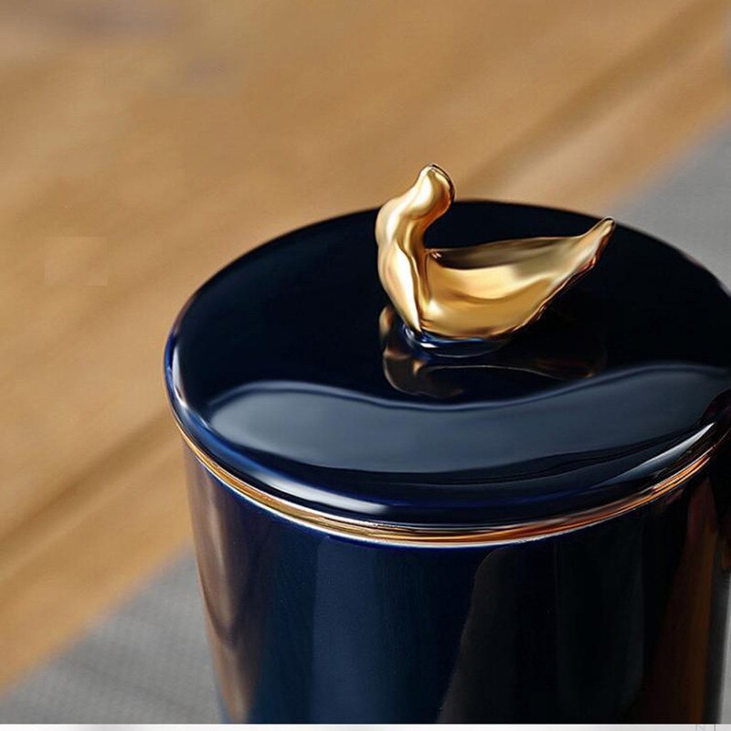 Ceramic Bird Coffee Mug With Wooden Handle Milk Mugs Large Lid Self Stirring Tea Cups European Mugs