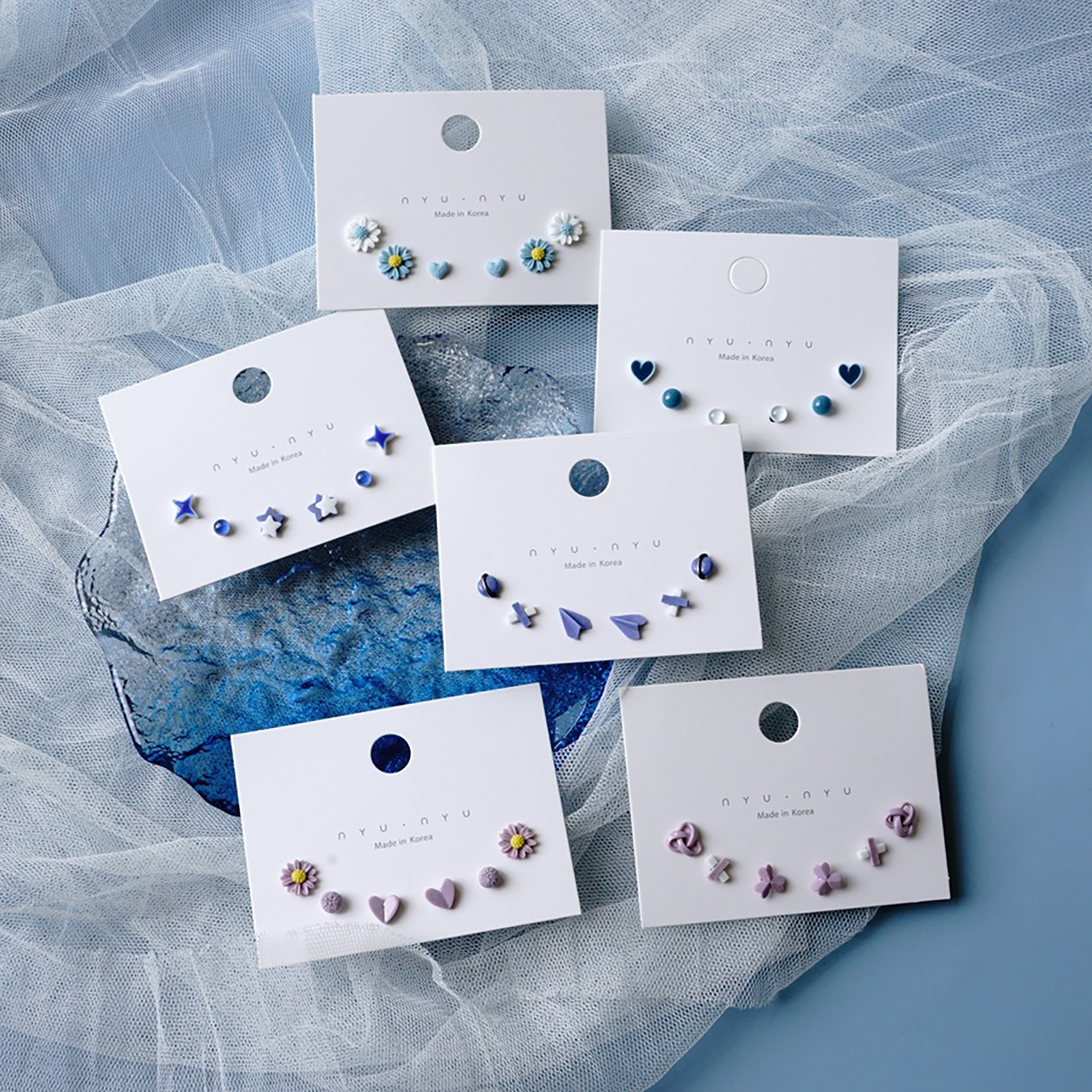 Juego de pendientes de cerámica para mujer y niña, aretes redondos de varios colores con forma de flor, estrella, avión, universo y Planeta, joyería para la oreja, 3 pares