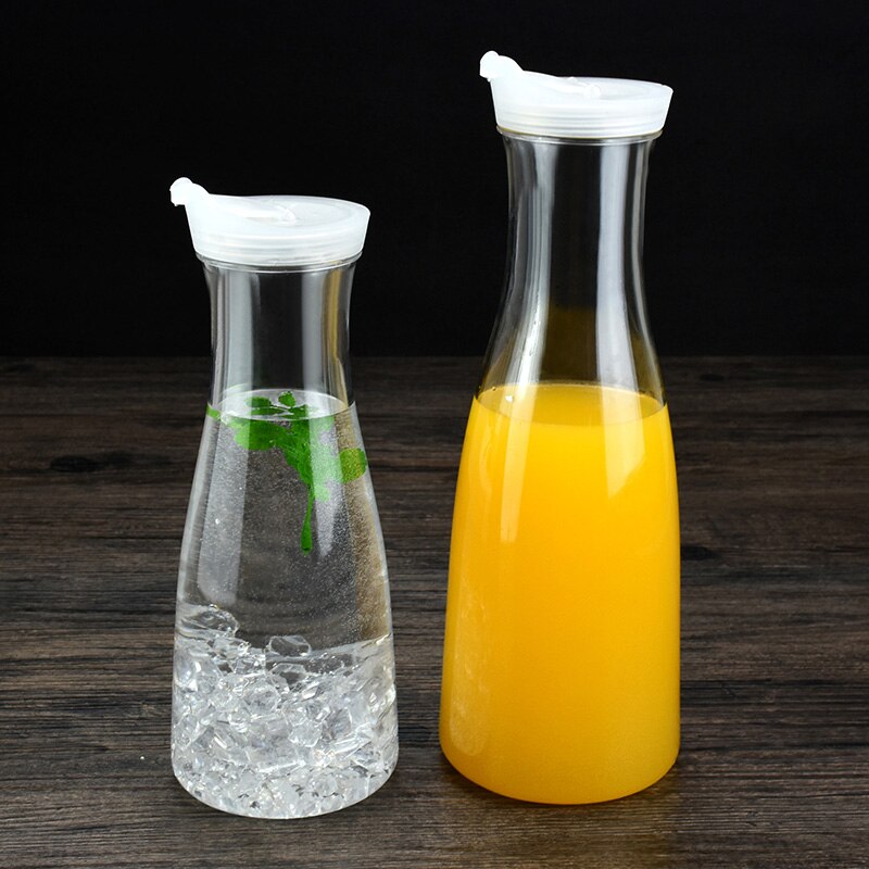 Plastic Water Kettle Carafes Plastic Water Container Storage Plastic Water Pitcher with Rubber Lids