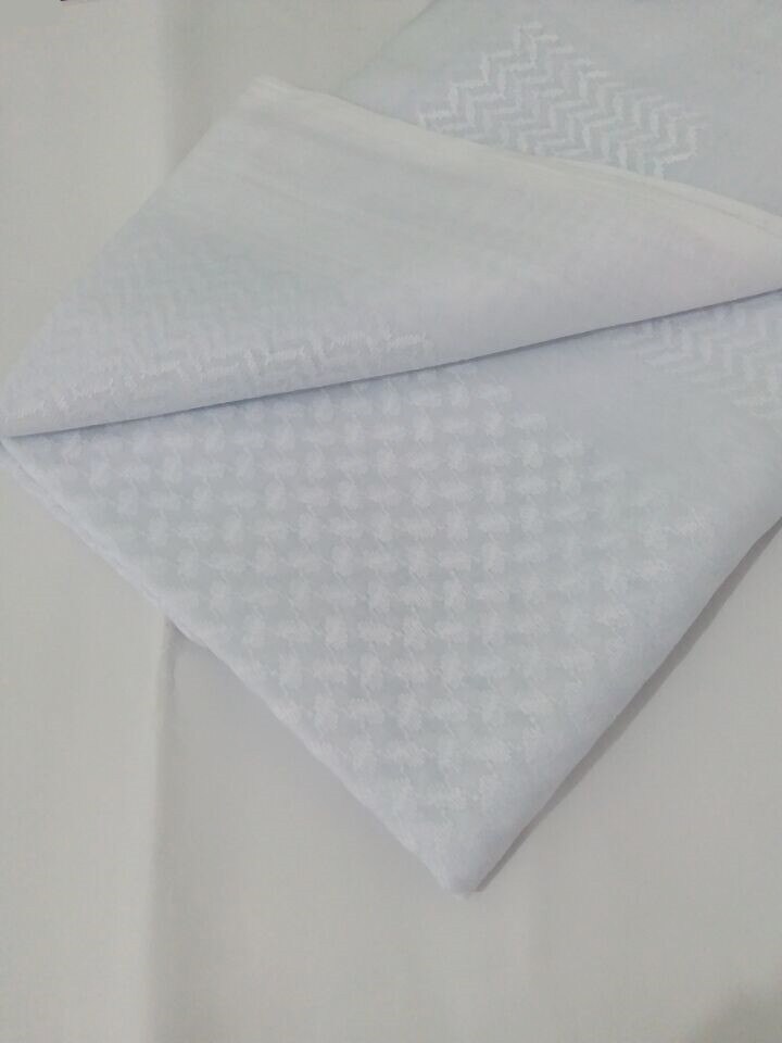 3 colores hombres islámicos trajes tradicionales de los hombres de sombrero de la bufanda de la cabeza turbante musulmán hijab Dubai árabe Ramadán gorros para rezar 140*140cm