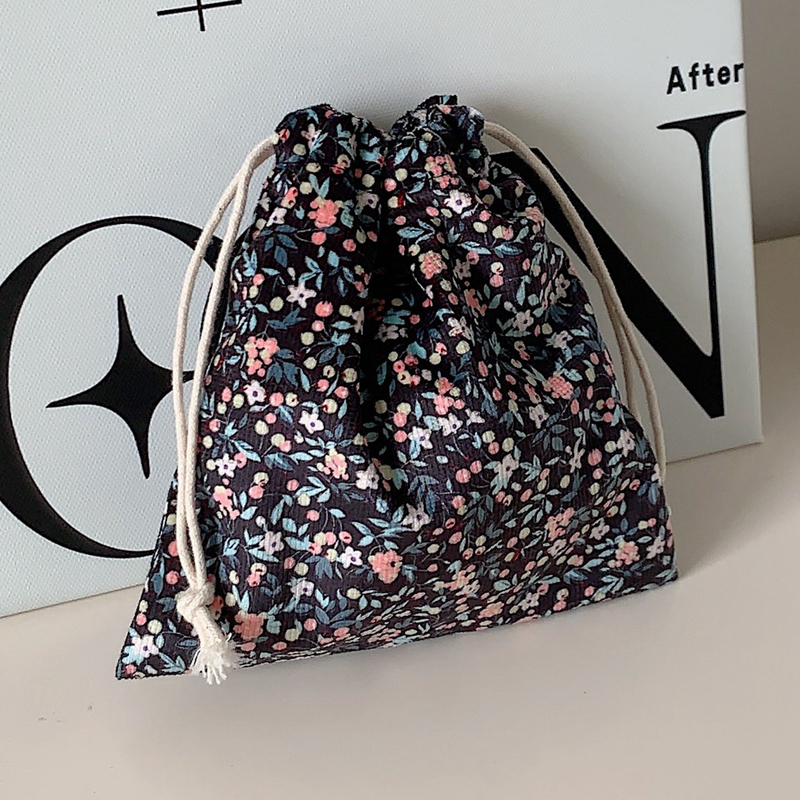 Lattice Cotton Fabric Floral Drawstring Storage Pouch Packaging Coin Purse Lipstick Jewelry Organizer Christmas Bag: green