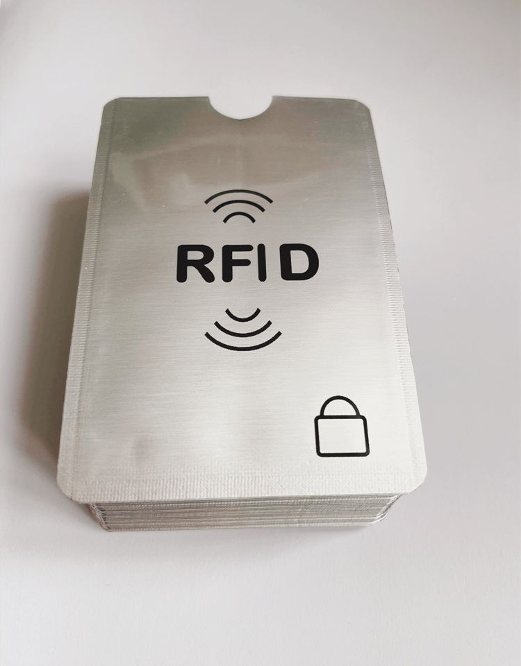 Security Card Shield -100pcs Credit Card RFID Protection, Anti-Theft &amp; Security Sleeves