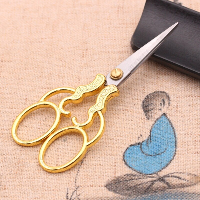 Edelstahl schere stickerei stoff DIY schneiden handwerk kreuz stich Europäischen retro klassische kunst nähen schneiderei zubehör: P   1PCS
