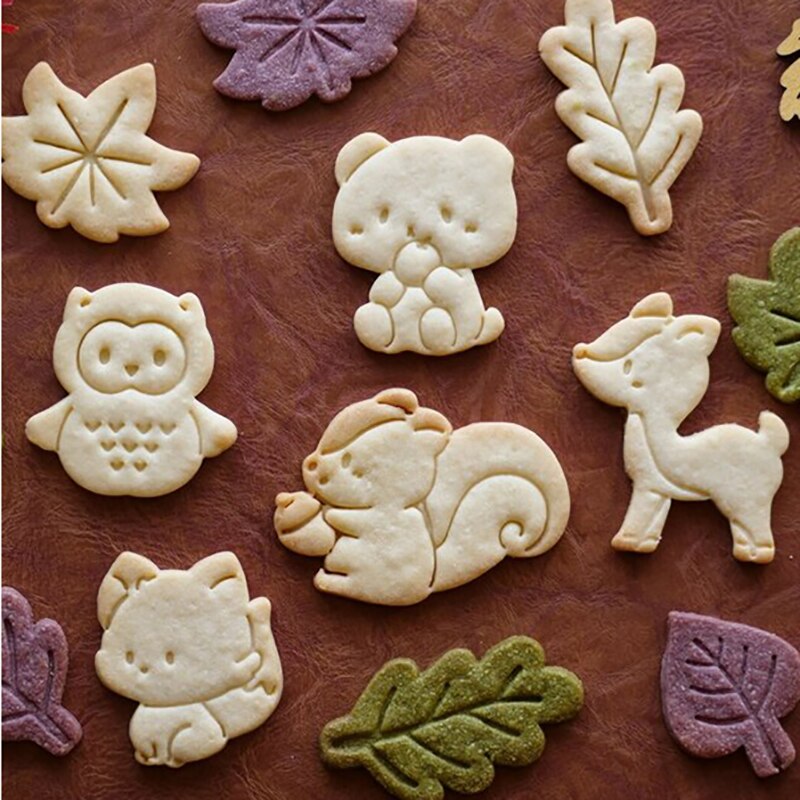 Cute Forest Animal Cookie Cutter Squirrel Owl Leaf Biscuit Fondant Mold Cookie Baking Mold 3D Plastic Press Biscuit Mold