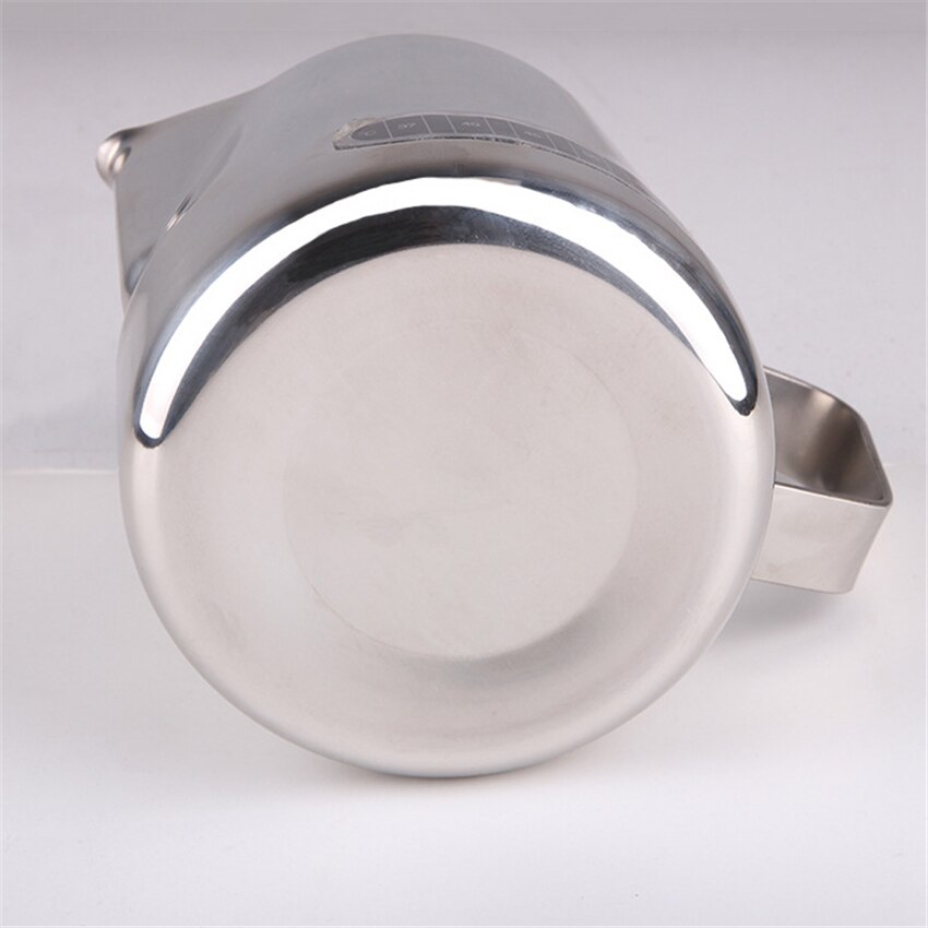 600 ml Coffee Milk Frothing Pitcher With Built-In Thermometer Stainless Steel Espresso Steaming Pitchers with Thermometer