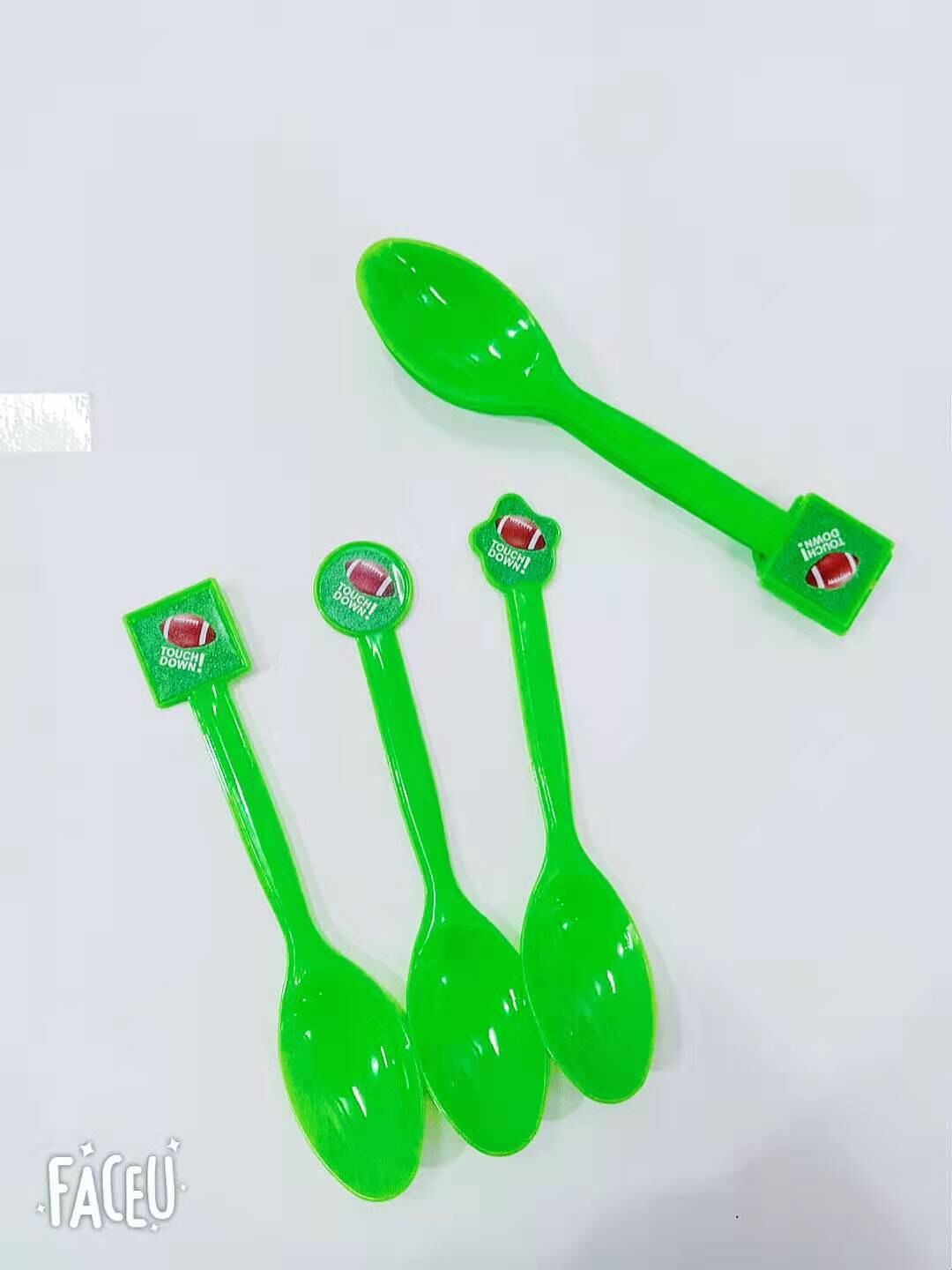 Rugby American Football Theme Party Supplies Disposable Dinnerware Set Plates Napkins Cups Knifves Fork Spoon Birthday Party Set: spoon 16pieces
