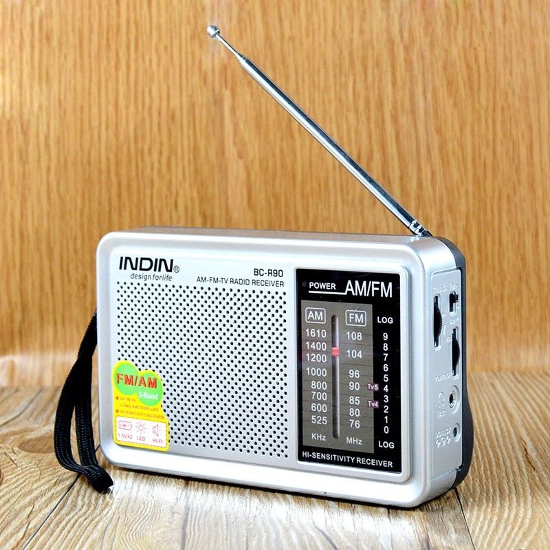 Portable Pocket Radio FM 76-108 AM 530-1600 KHz World Receiver Built in Speaker