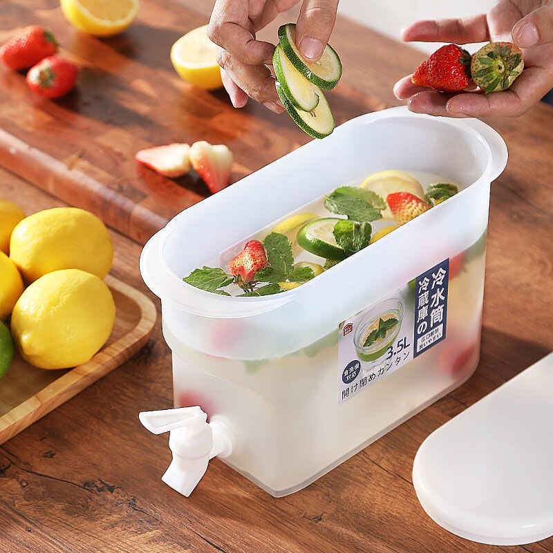 3500ml Water Jug with Tap Cold Kettle Kitchen Jug Drinkware Container Heat Resistant Pitcher Juice Decanter Drink Dispenser Jug