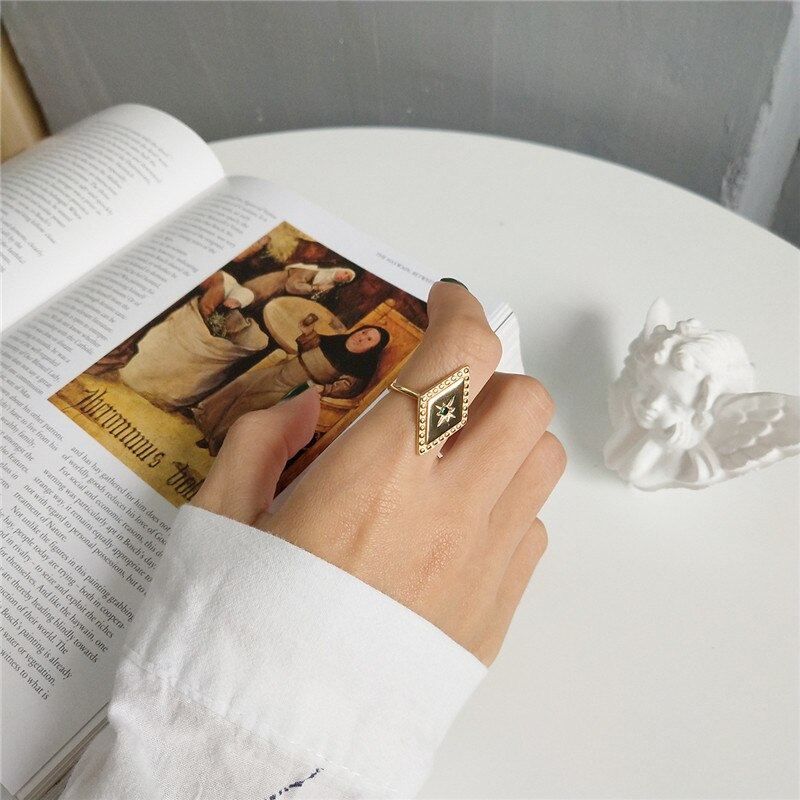 INZATT Reine 925 Sterling Silber Minimalis Geometrische Raute Durchbrochene Ring Edlen Schmuck Für Frauen Party Punk Zubehör