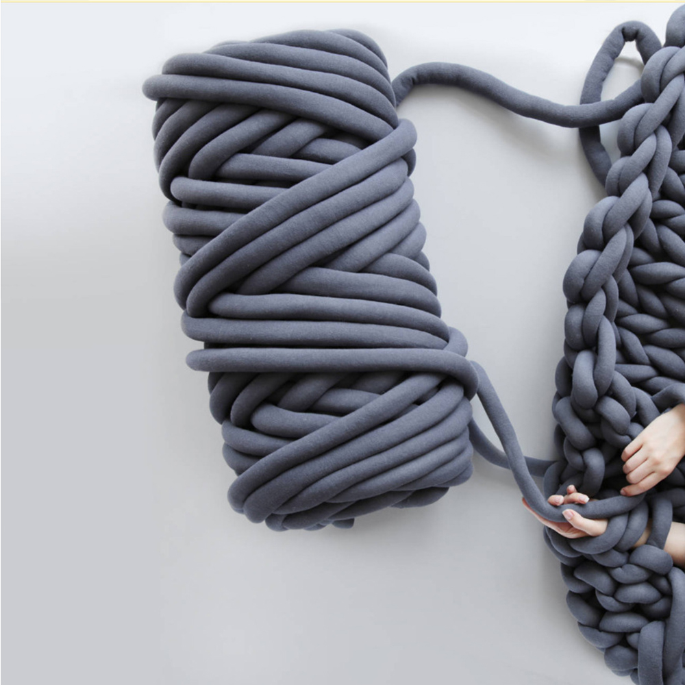 100g groft garn tykt super tykt garn strikkegarn roving spindingarn til gør-det-selv tæpper pudefremstilling: Militærgrøn