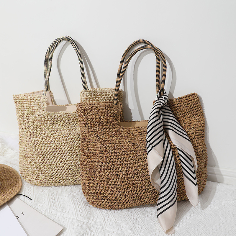 Casual woven bag women's large-capacity one-shoulder handmade straw woven bag seaside vacation beach bag